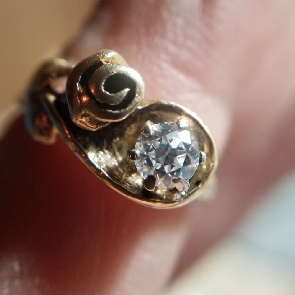 14k Old Cut Natural Diamond Flower Ring